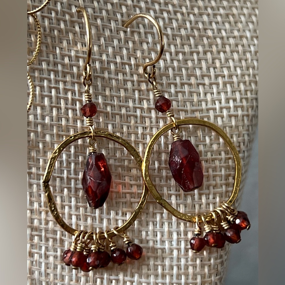 Antiqua Artisan Semi Precious Ruby Drop Pendant & Beads Quartz Stone Gold Fill - Picture 3 of 16